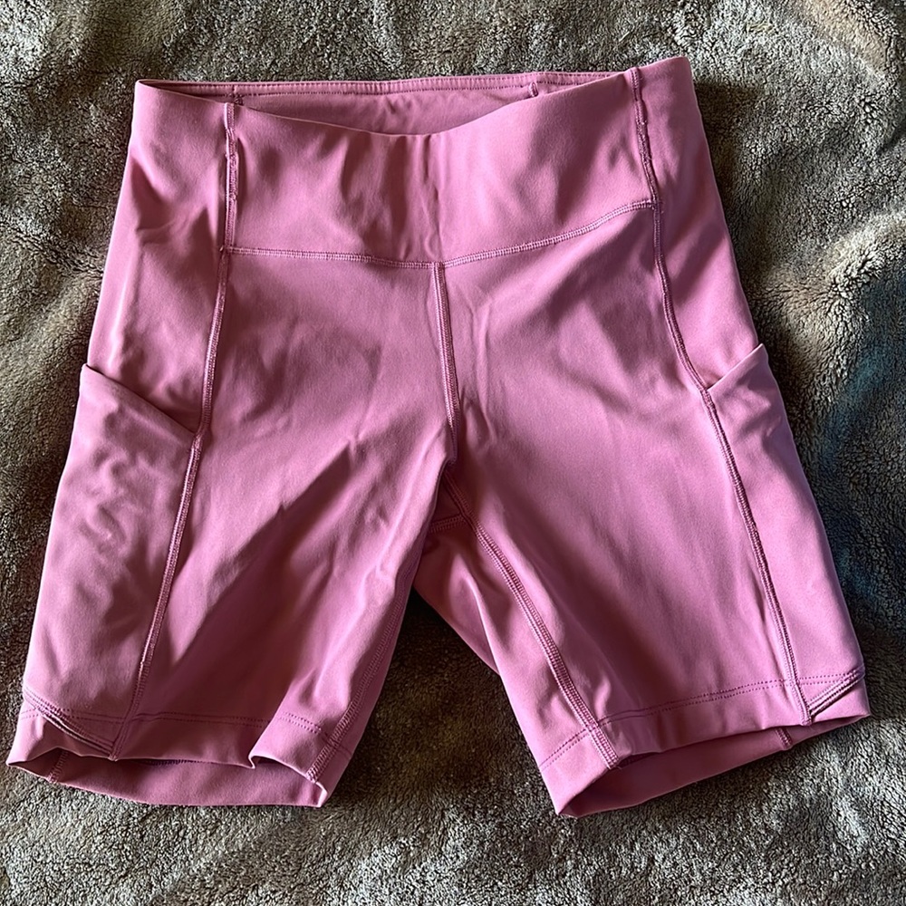 Lululemon biker short